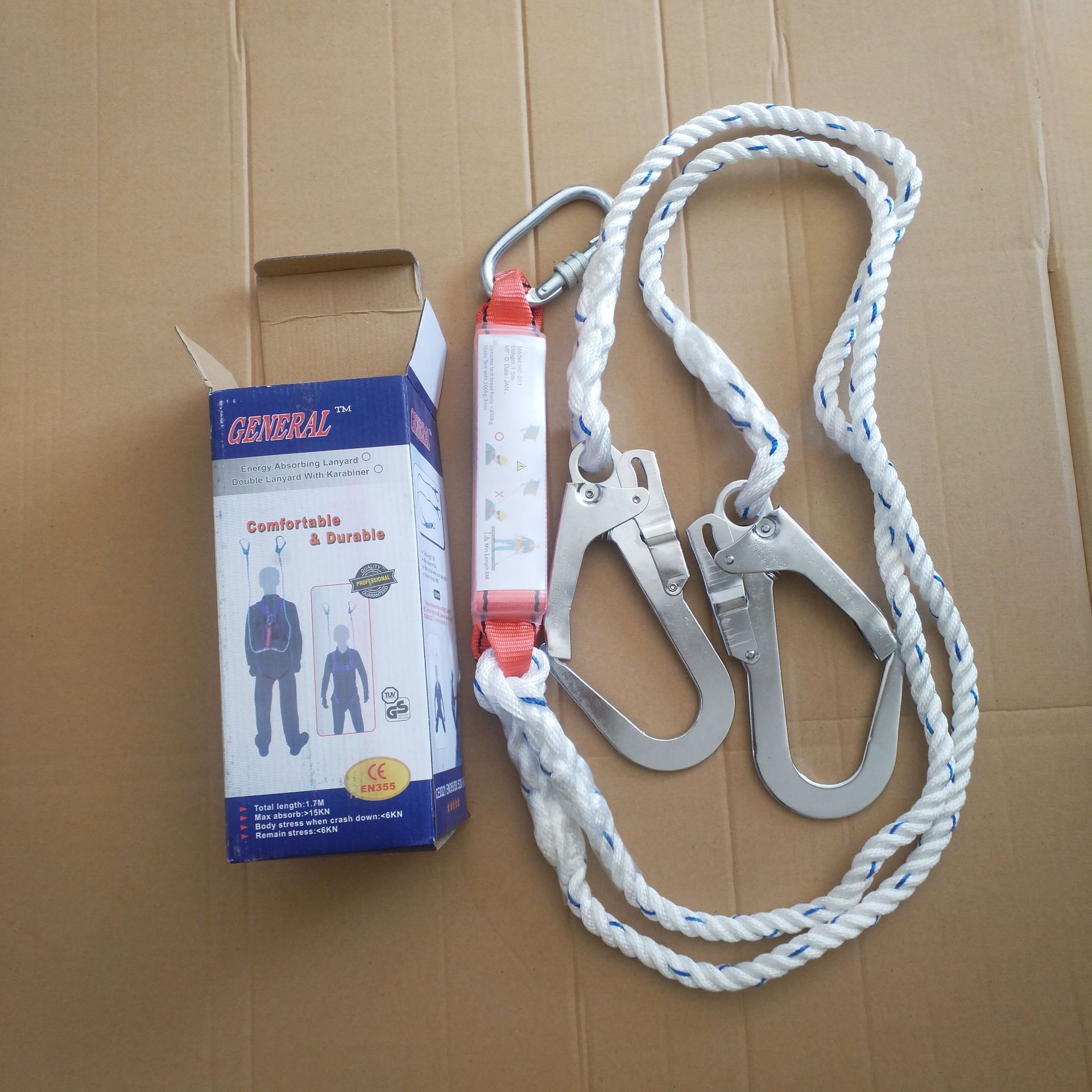 厂家直销双大钩安全绳，高空作业专用安全带