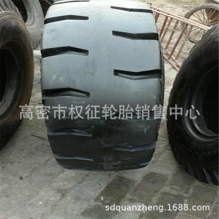 销售沙漠轮胎14.00-20运输车轮胎自卸车轮胎1400-20/24/25