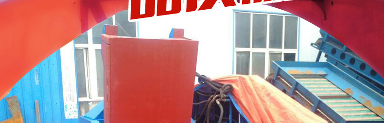 4374180202_831894179