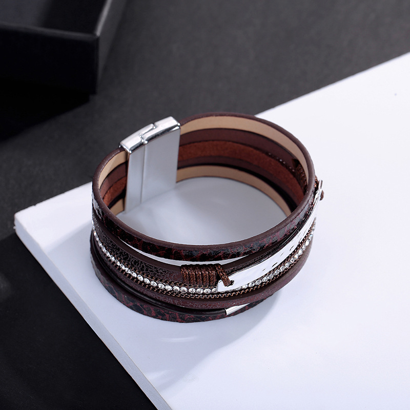 New Bohemian Magnetic Buckle Leather Bracelet display picture 4