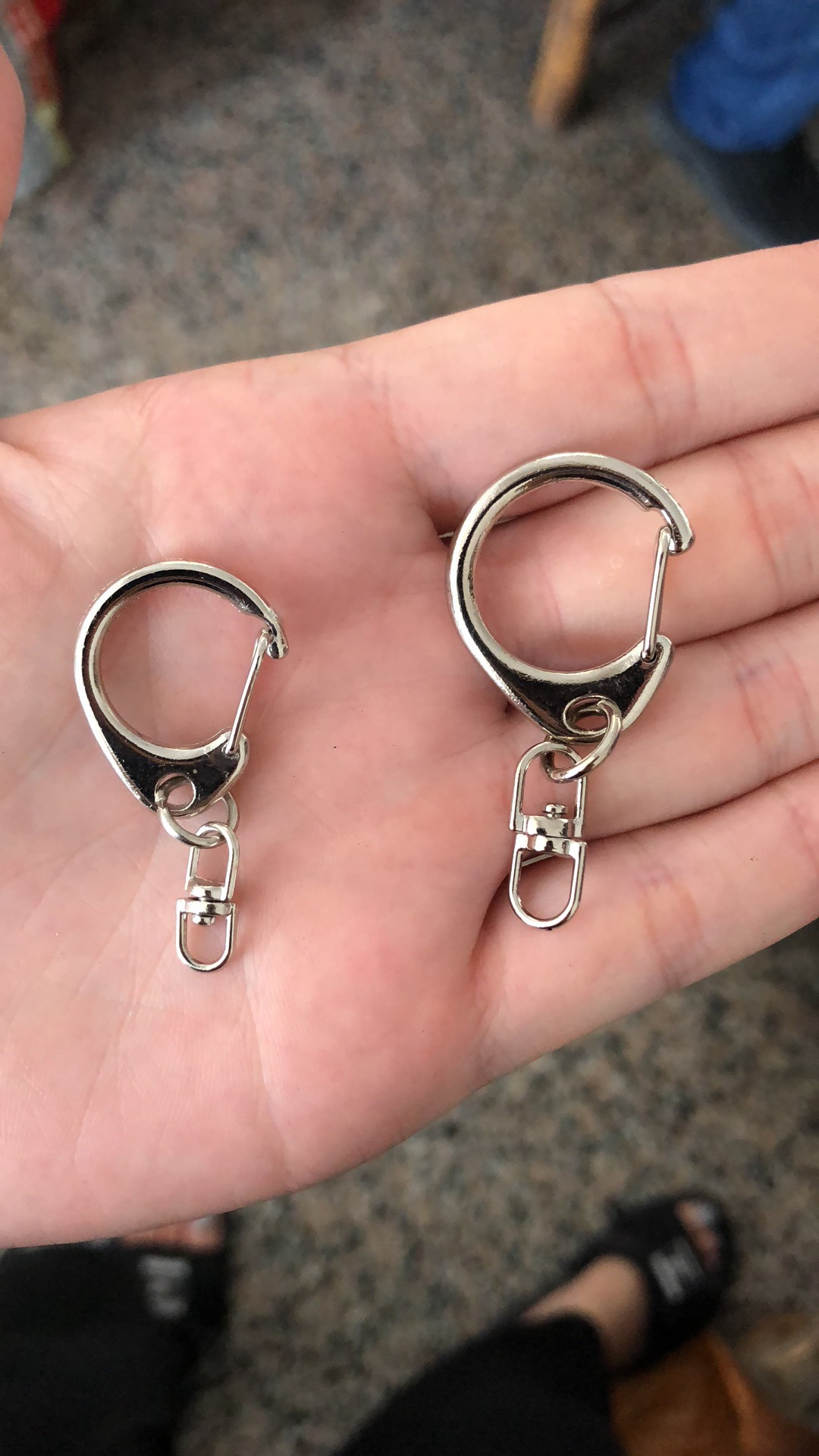 1F584EBF-99F1-45BE-9506-C1EBCD