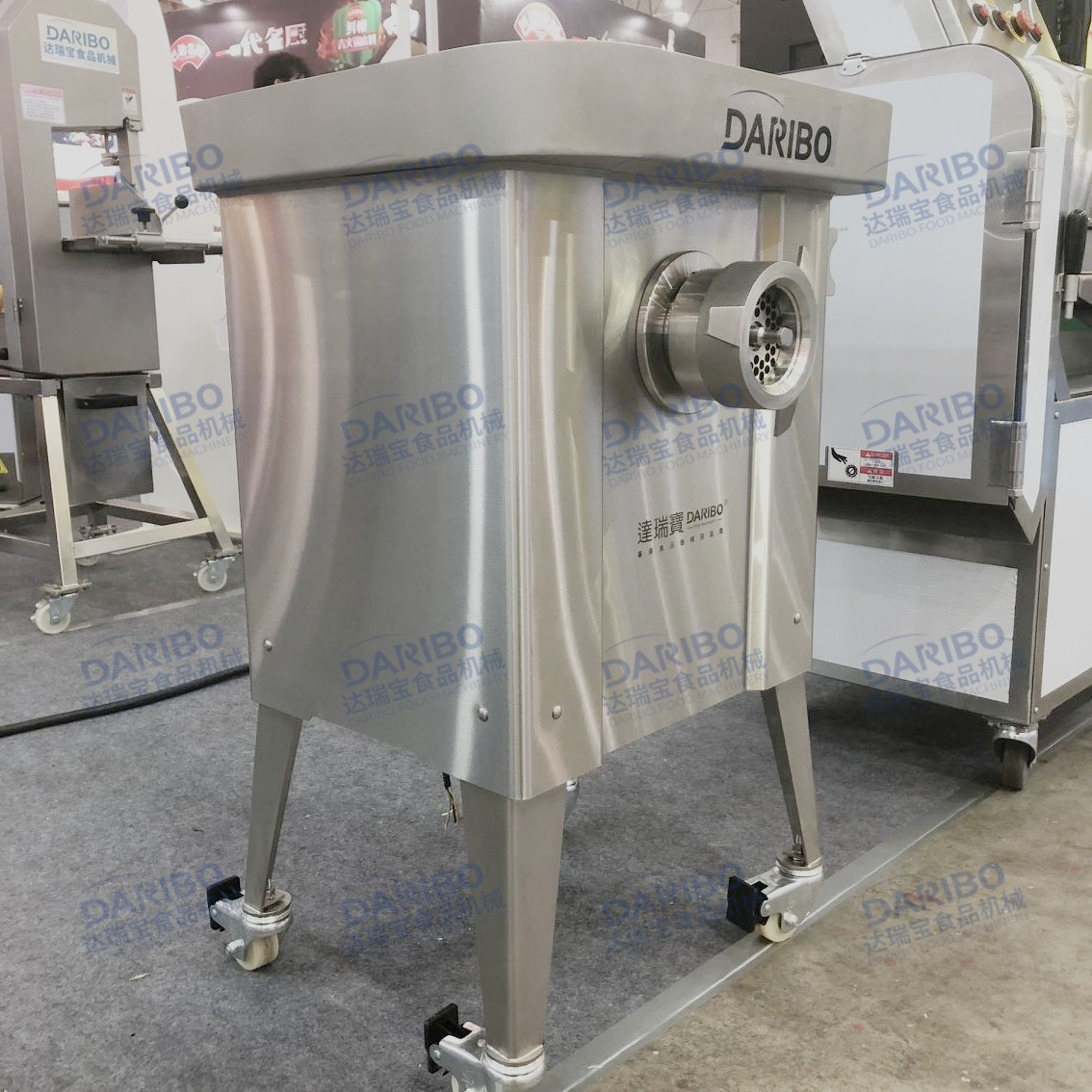 l新鲜去骨鱼肉绞鱼糜机商用 多功能大产量冷冻牛肉碎肉机1.5KW