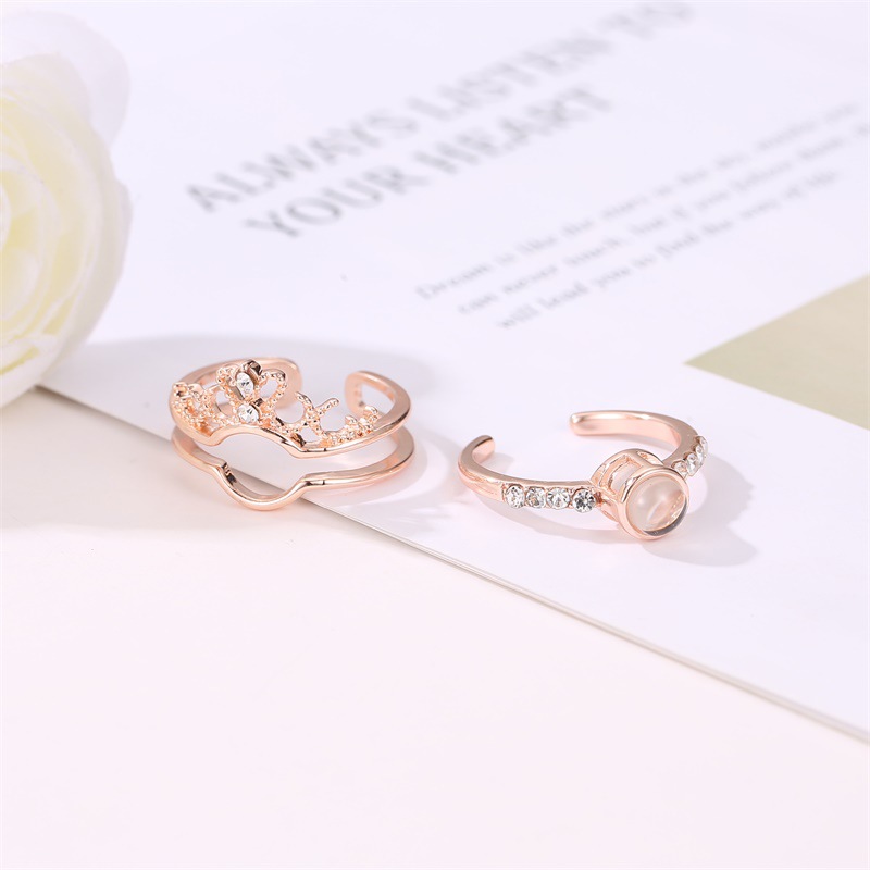 Women'S Gender Plating Design Copper Plating Crown Artificial Gemstones Copper Rings