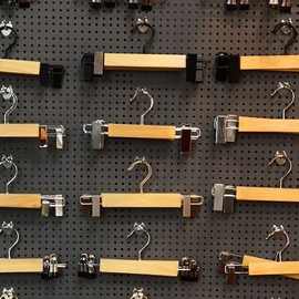 实木裤架柜内裤夹家用无痕裤挂女裙子多功能带夹子裤子衣架