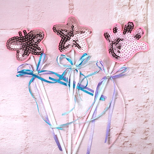 Cake decoration inserts, pearl bows, hearts, round sequin balls, lollipop cake decoration inserts