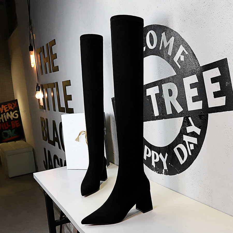 1988-6 boots (this model is sold out without replenishment)