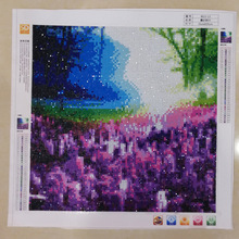 5D钻石画成品图满钻纯手工贴十字绣现货薰衣草十字绣贴出售亚马逊