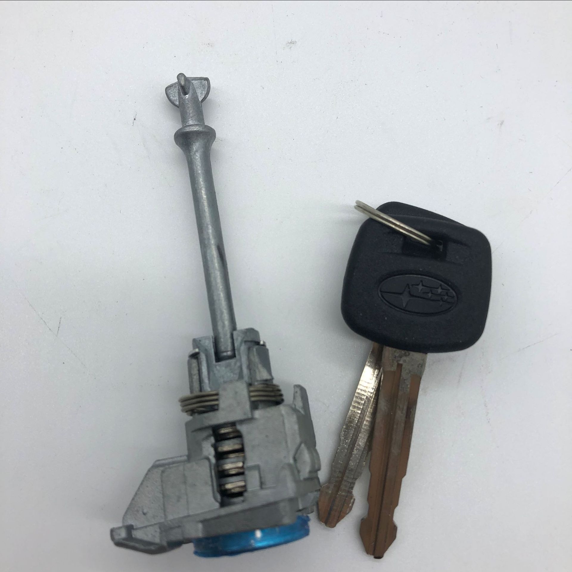 Suitable for the Lock Cylinders of Subaru Forester, Outback, Legacy, Tribeca, and Other Subaru Models