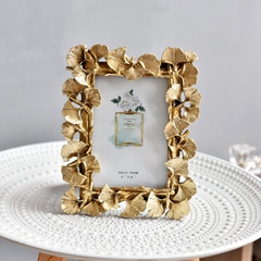 Golden ginkgo leaf photo frame European creative wedding gauze photo retro bedroom table like frame decoration ornaments