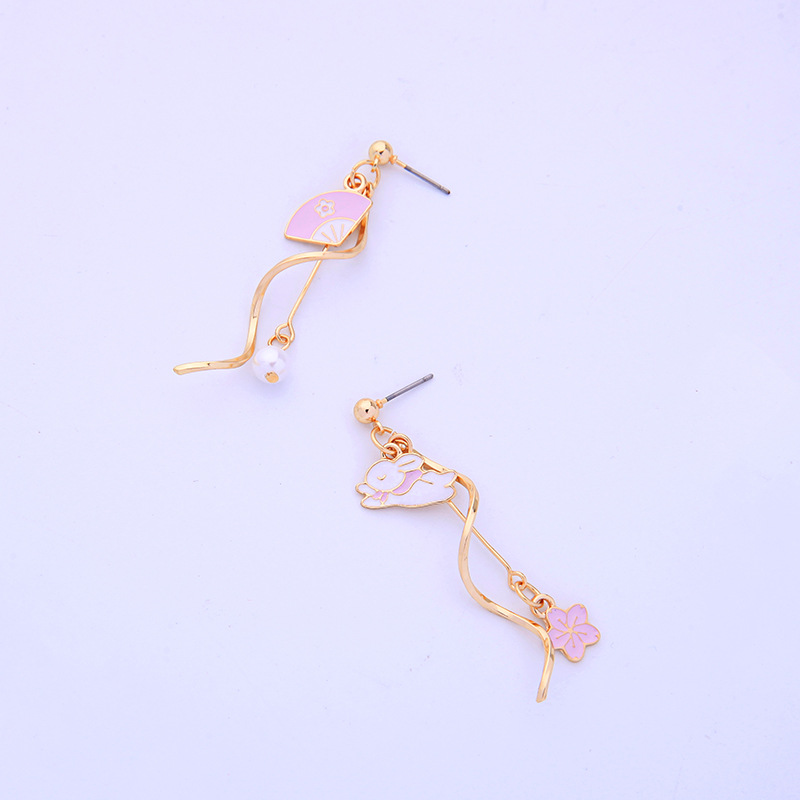 Korean Fan Hair Ball Earrings Cute Bunny Drip Oil Earrings Women's New Pearl Earrings display picture 3