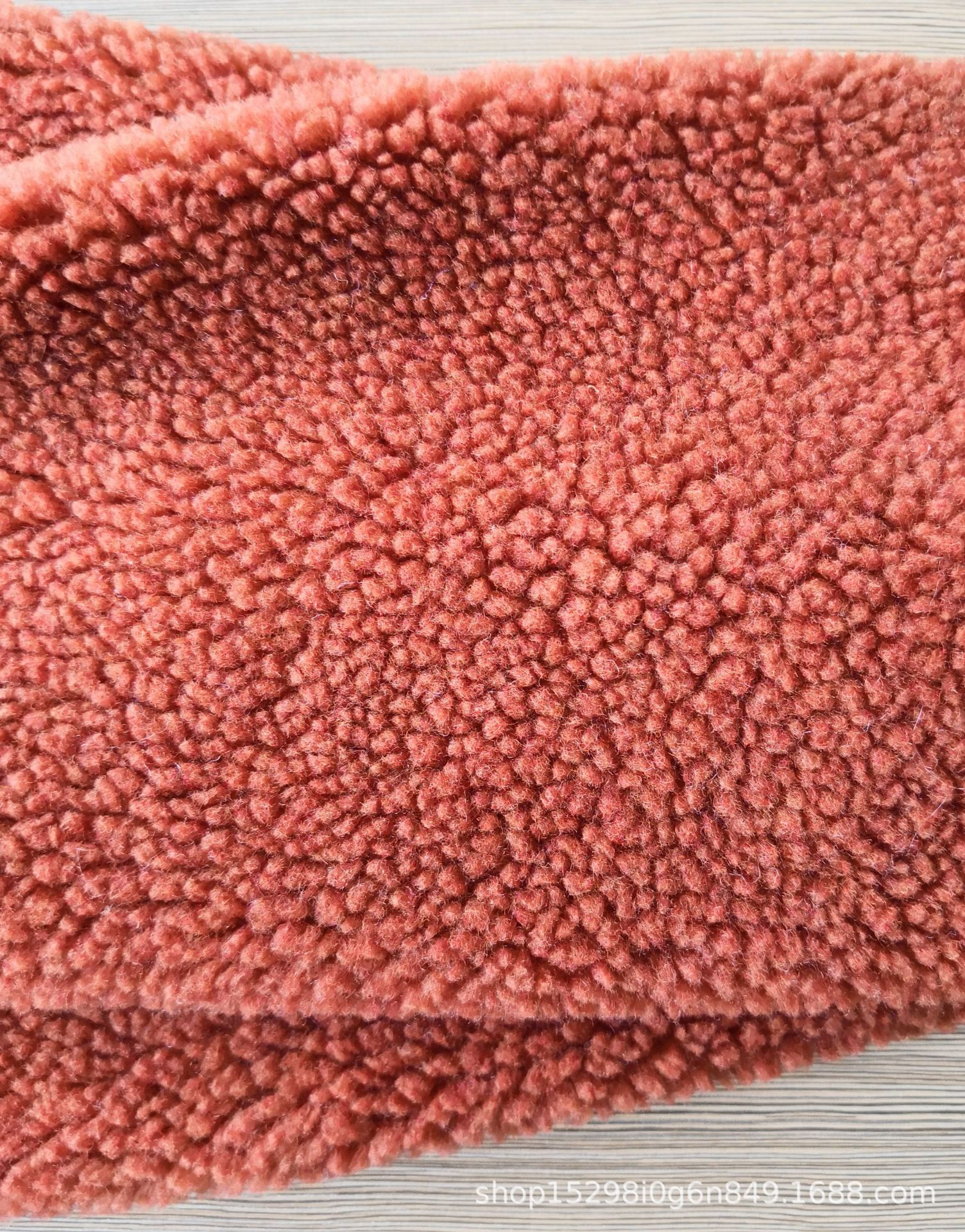 单面羊羔绒布料 大小颗粒绒 服装外套箱包羊羔毛布料 羊羔绒面料-阿里巴巴