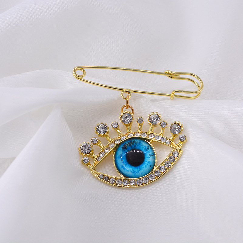 Brosche Weibliche Perle Anti-licht-schnalle Ein-wort-nadel Feste Kleidung Strickjacke Kleine Nadel Blaue Augen Corsage Zubehör display picture 7