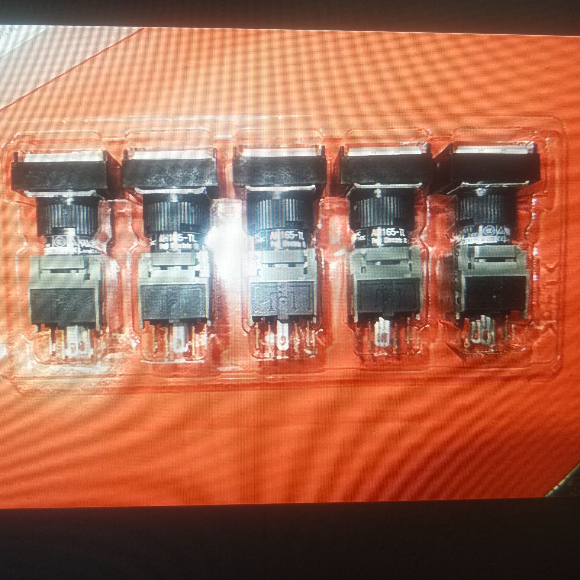 带灯按钮AH165-TL  E3