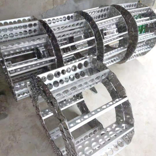 ���|䓰���t������    ��\������    ��X���