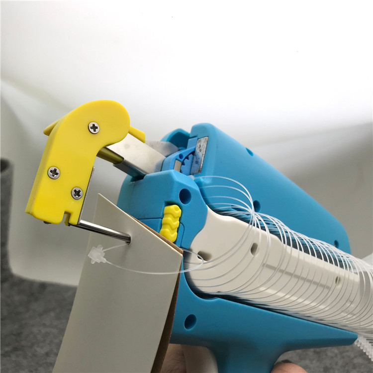 1411BA2EF12DC52683F66E49593E19