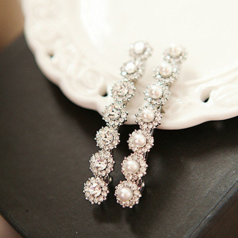 Shiny Single Row Pearl Fashion Pearl Crystal Edge Clip display picture 2