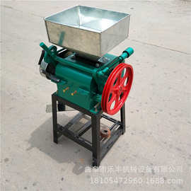 质保粮食加工机 多功能对轴玉米压扁机 燕麦粮食挤扁机图片
