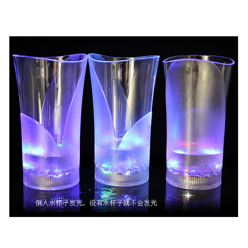 Красочная LED светящаяся чашка, вазовая чашка, бокал для пива в квадратной чашке, светится при попадании воды, свадебные принадлежности, креативная светящаяся чашка