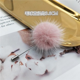 �n��ë����ᘺ��së�q��һ�ֲ���ػ��r�г���ë������Ů�_���e�