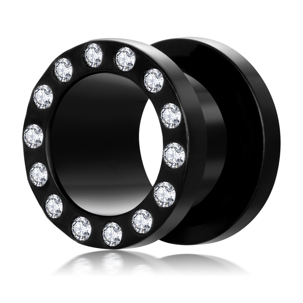 16G labret stud size and finish detail