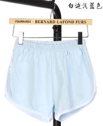 흰색 테두리 라이트 블루