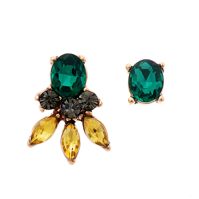7g Weight Rhinestones Inlay Material Drop Earrings Classification 1 Pair Quantity Daily Occasion Alloy Material Geometric Pattern Women'S Gender Plating Design Retro Style 1 Pair Retro Geometric Alloy Plating Rhinestones Women's Drop Earrings 28