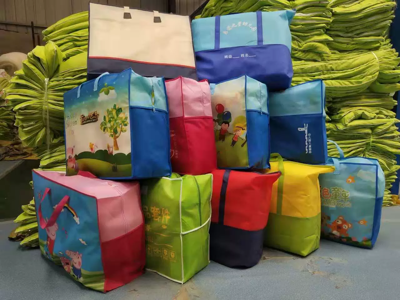 Детская сумка для постельного белья Упаковочная сумка Толстая нетканая сумка для одеяла Домашняя сумка для стеганого одеяла