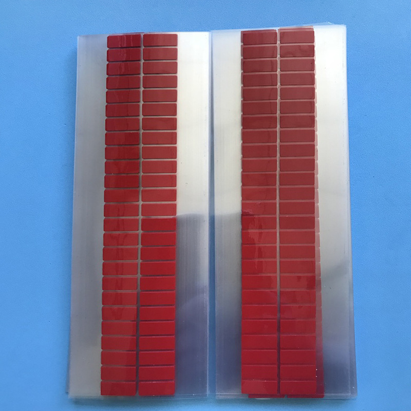 红色易撕贴