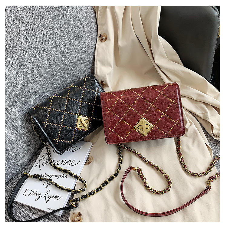 New Trendy Korean All-match Messenger Rhombus Chain Fashion Small Square Bag display picture 16