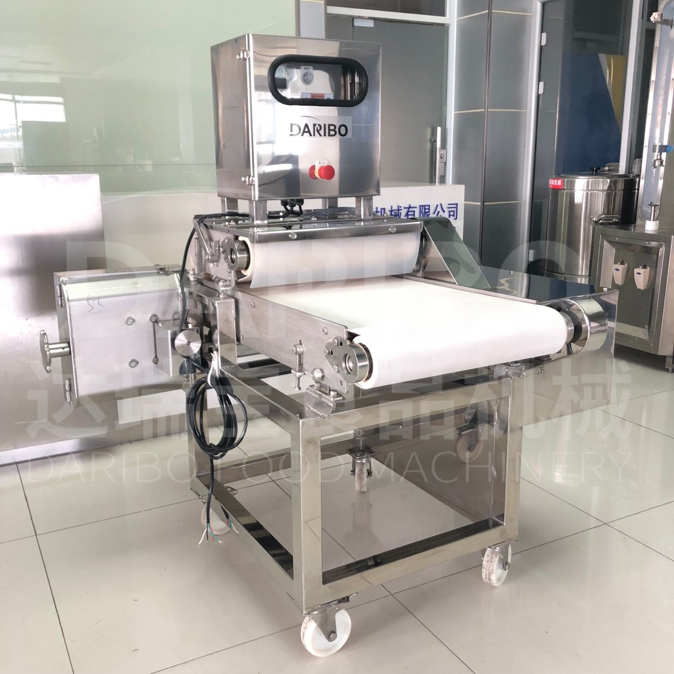 r商用大型厚鱿鱼水平分片机 全自动猪心对分机 猪腰子平剖机