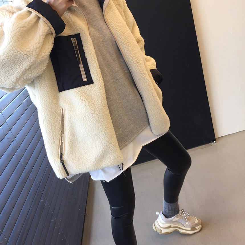 Women's Lamb Wool Coat With Pocket Detail And Stand Collar_voghion.com