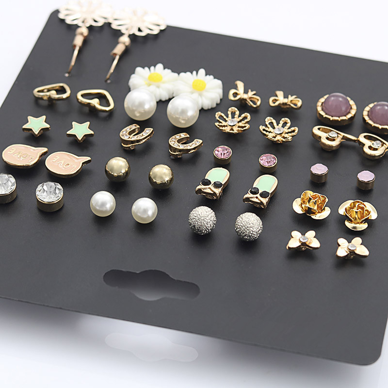 Fashion Owl Flowers Butterfly Stars Chrysanthemum Rhinestone Stud Earrings 20 Pairs Set display picture 6