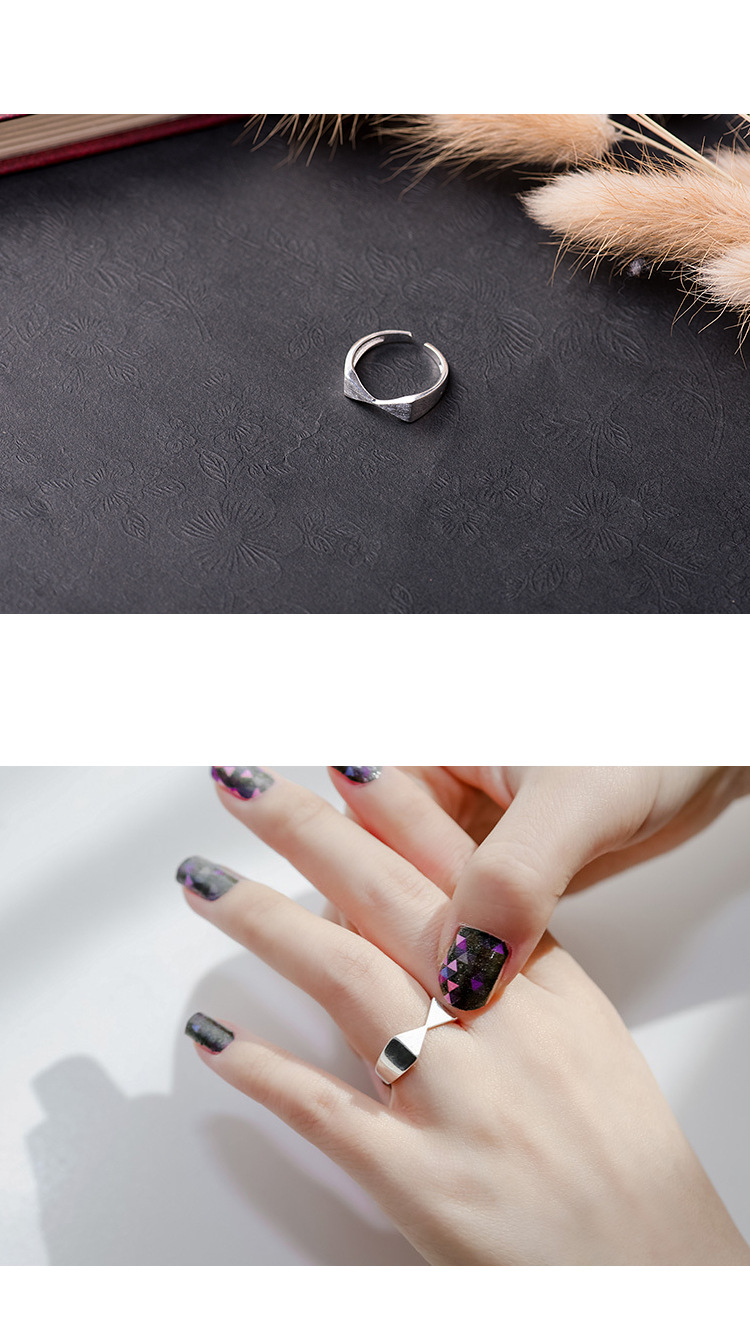 Silver Bowknot Ring Image 1