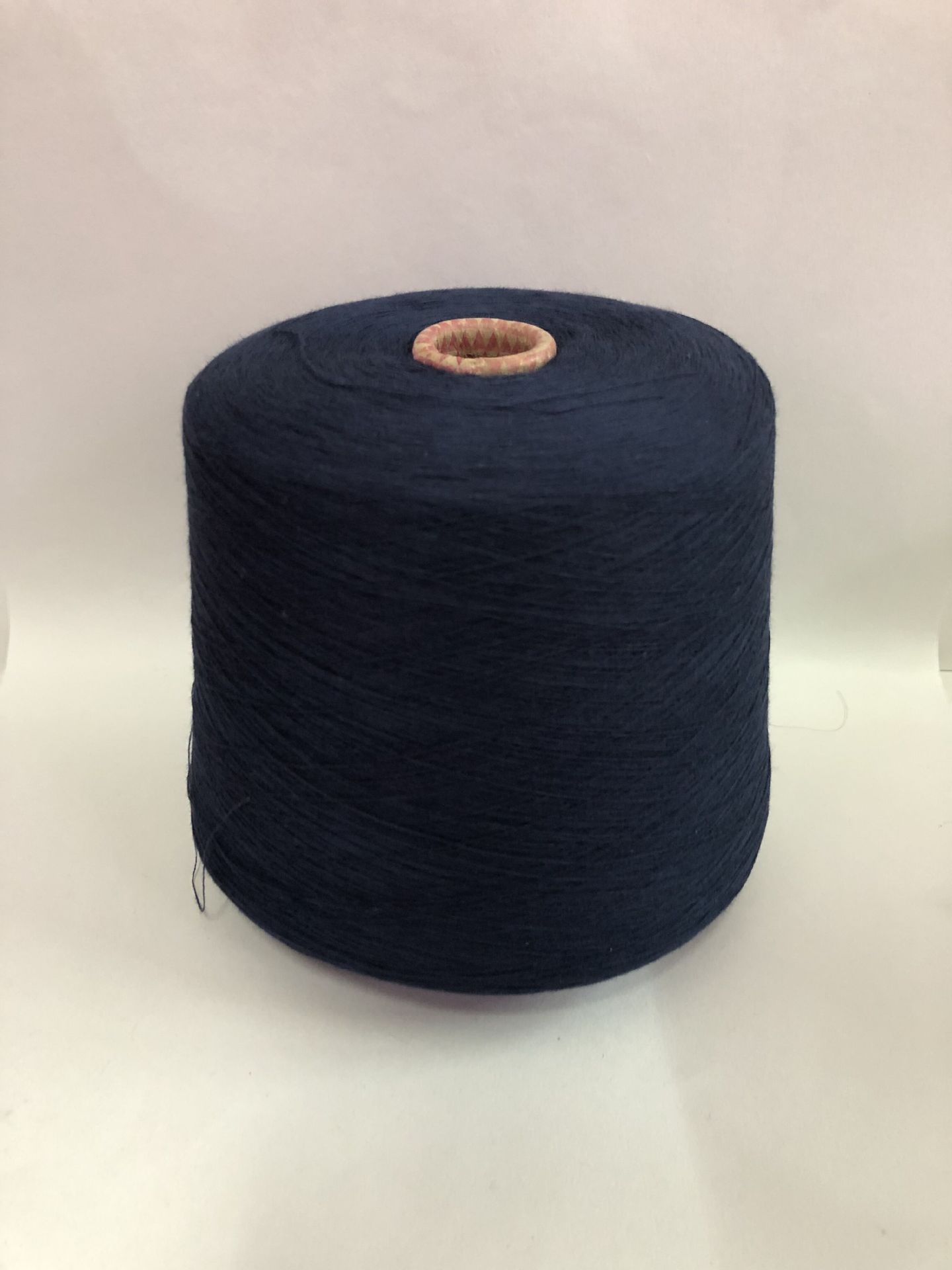 32支棉纱宝兰色库存尾纱棉纱线藏青色棉纺纱现货质优价低量大更优