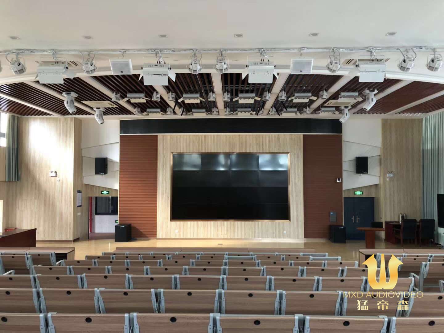 a61aa3e754a054f386a28495213b18