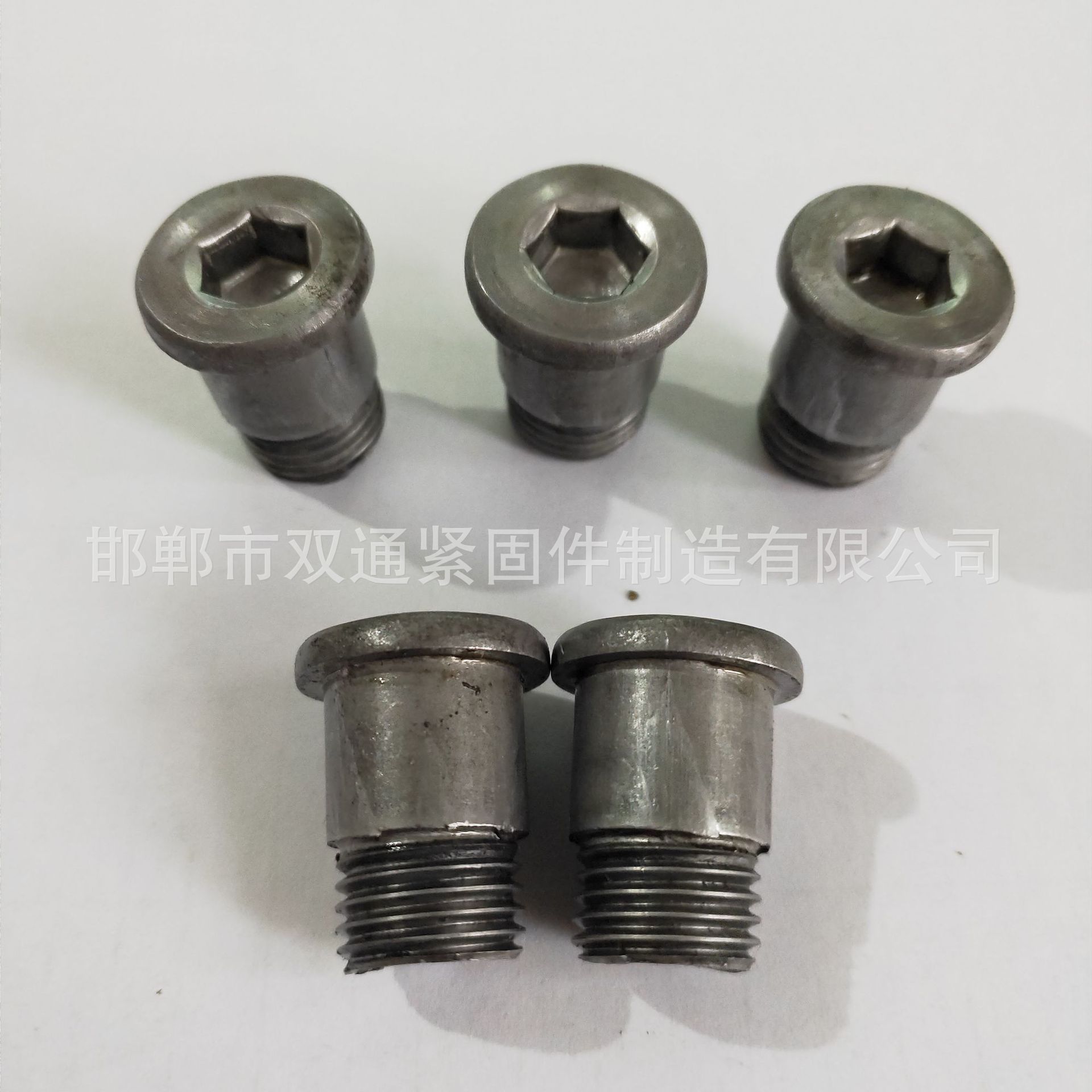非标螺栓定制加工专业生产各种非标异型螺栓五金件精密异型冷镦件