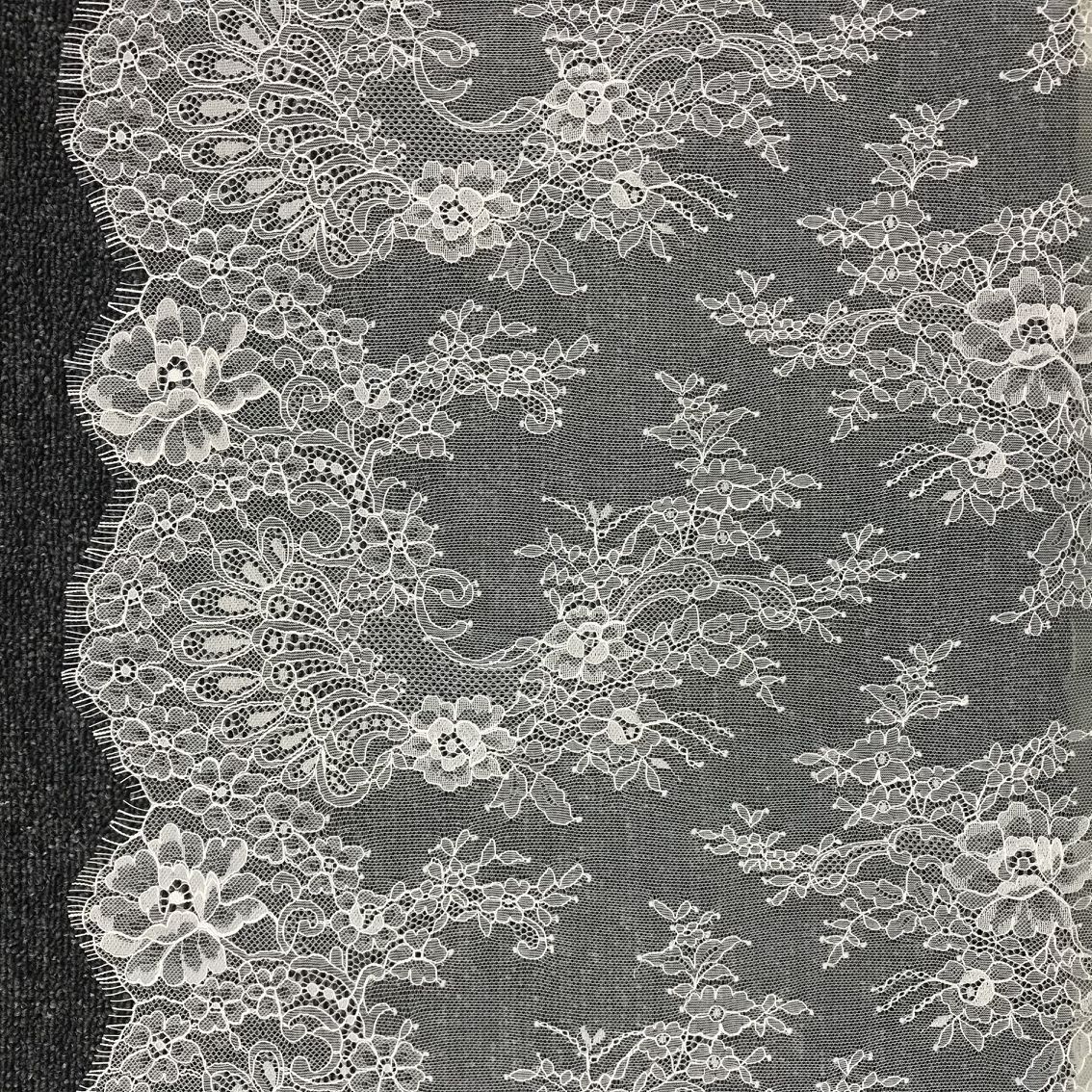 蕾丝睫毛大花边厂家供应黑色白色现货供应服装蚊帐辅料