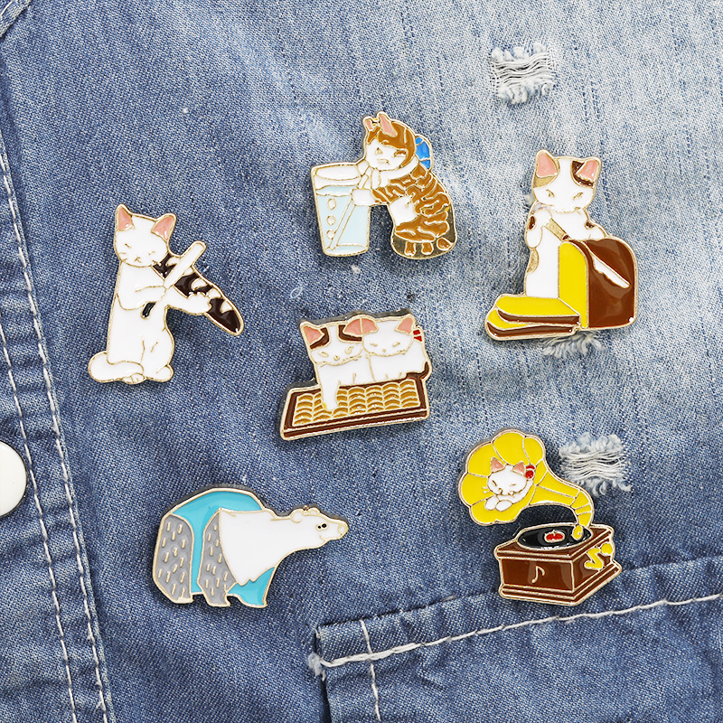 Fashion Animal Alloy Enamel Unisex Brooches display picture 2