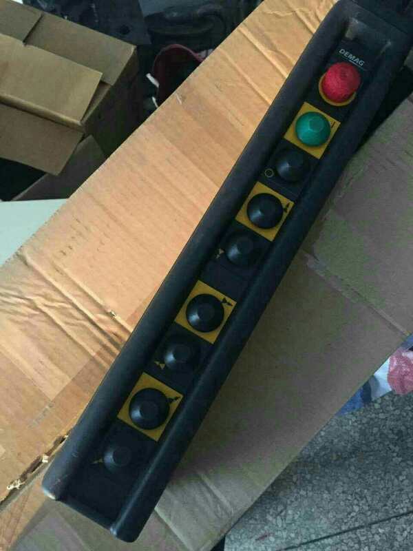 DST67 三机构双速+急停按钮,DEMAG控制手柄DST7SP222BE 87455844