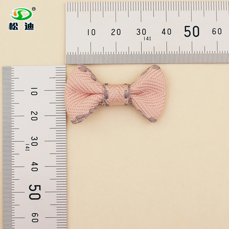 跳线人字带领结封面