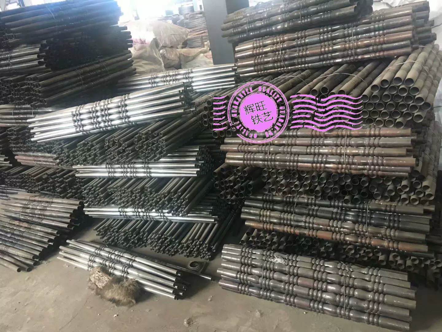 楼梯配件竖管欧式艺术铁质安装可焊接艺术圆管可定做