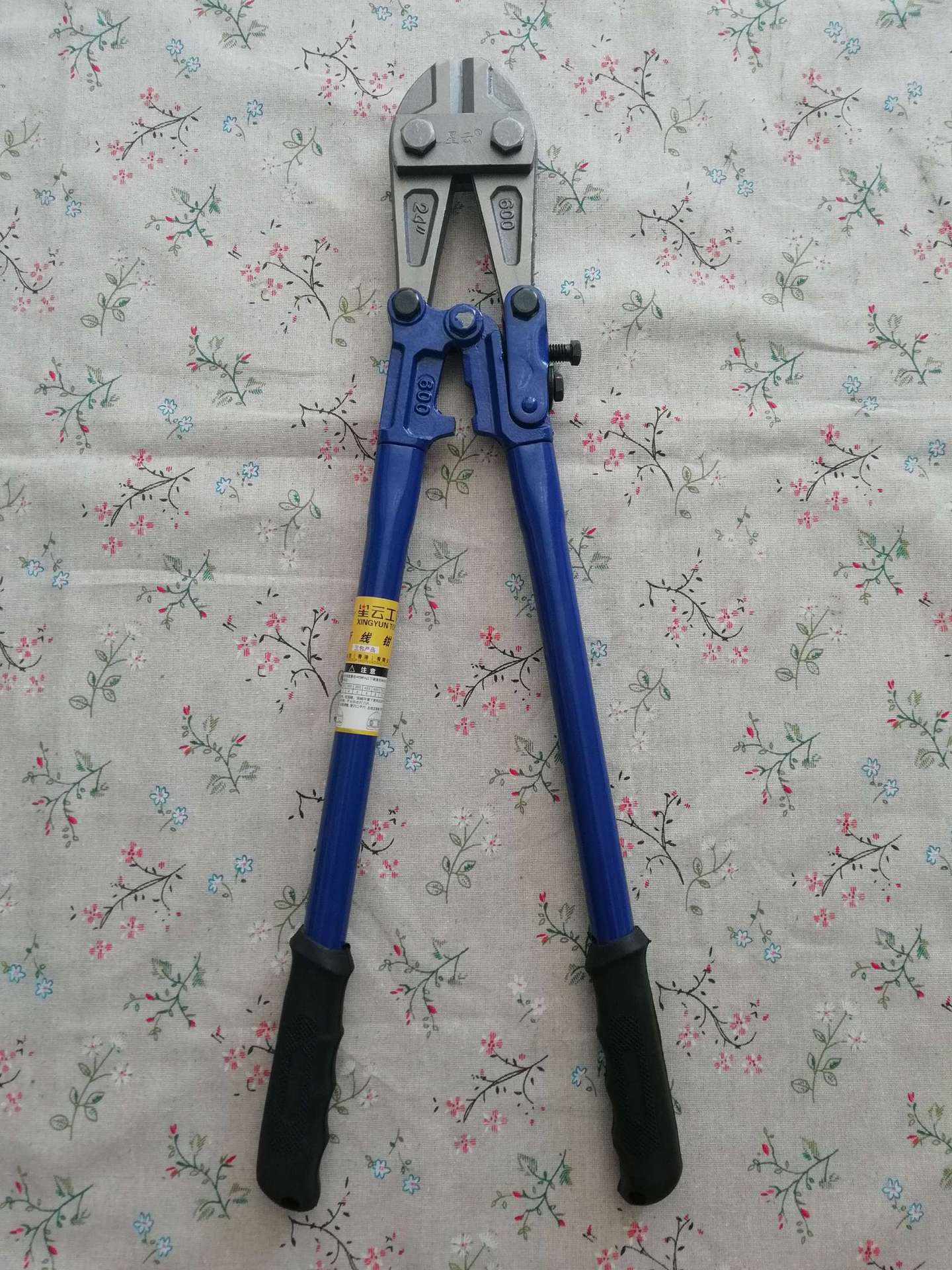 Nebula brand Industrial grade Aggravate Bolt cutters a steel bar scissors Wholesale wire breaker