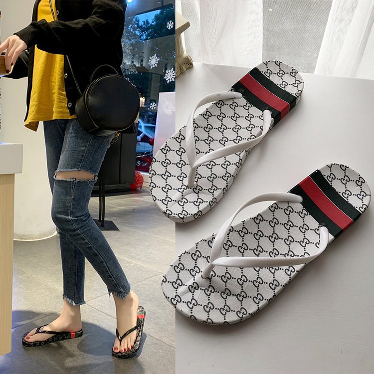 人字拖女夏时尚外穿平底凉拖防滑夹脚拖鞋海边厚底新款度假沙滩鞋