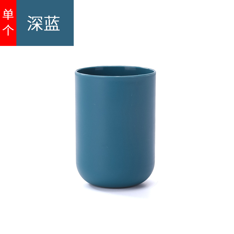 Creative plastic mouthwash with glass