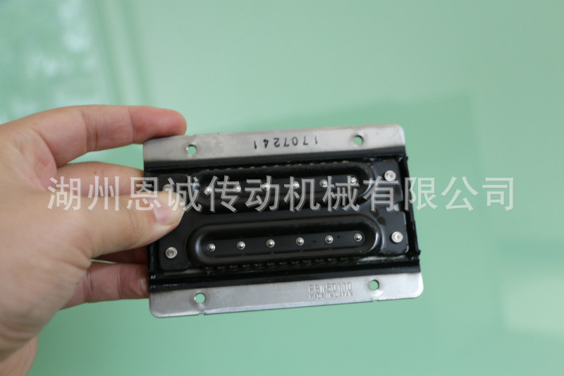 THK直线导轨FBW2560RUU FBW3590XR FBW50110XR