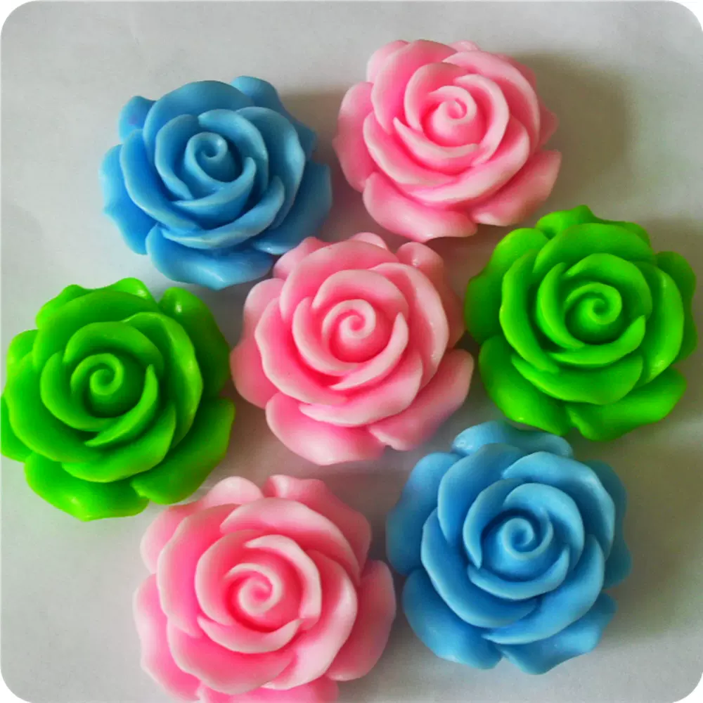 厂家直供15MM树脂花diy饰品配件各种规格颜色亮粉树脂配件