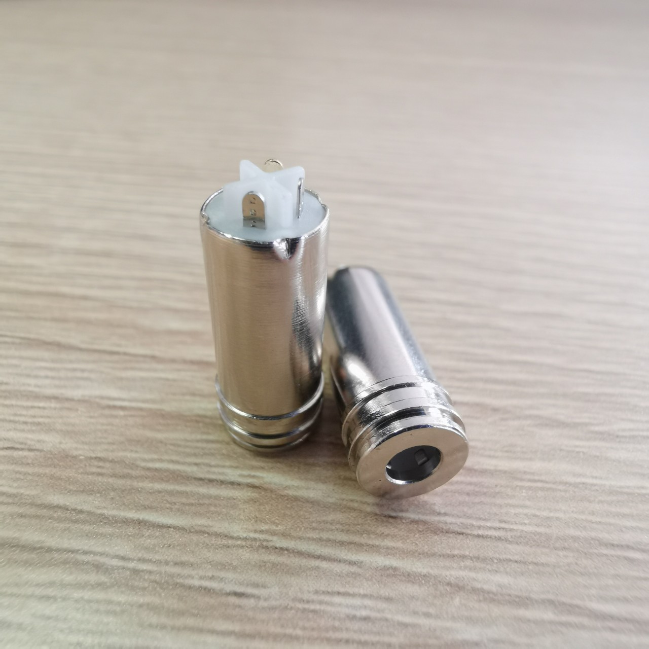 3.5四极母座 3.5母头 铜壳插座接口耳机音响