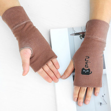 男女通用情侶露指保暖手套 中長款護腕學生寫字卡通印花半指手套