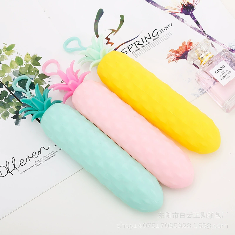 Silicone pencil case, waterproof wallet, fruit three dimensional coins with zipper, direct factory sales