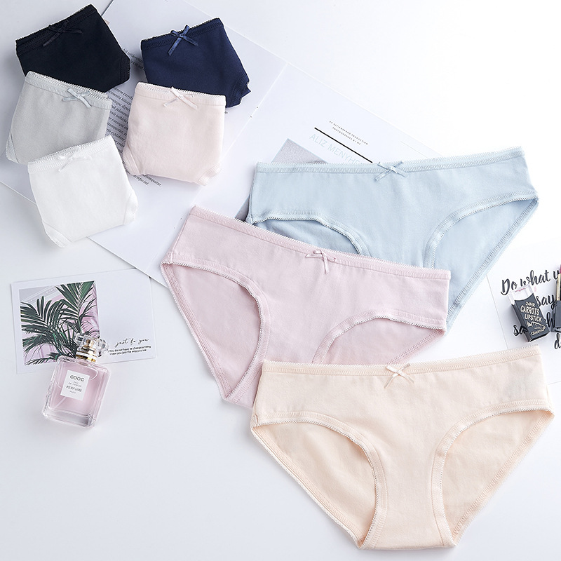 日系新品少女内裤纯色中腰无痕透气提臀蝴蝶结三角裤厂家直销
